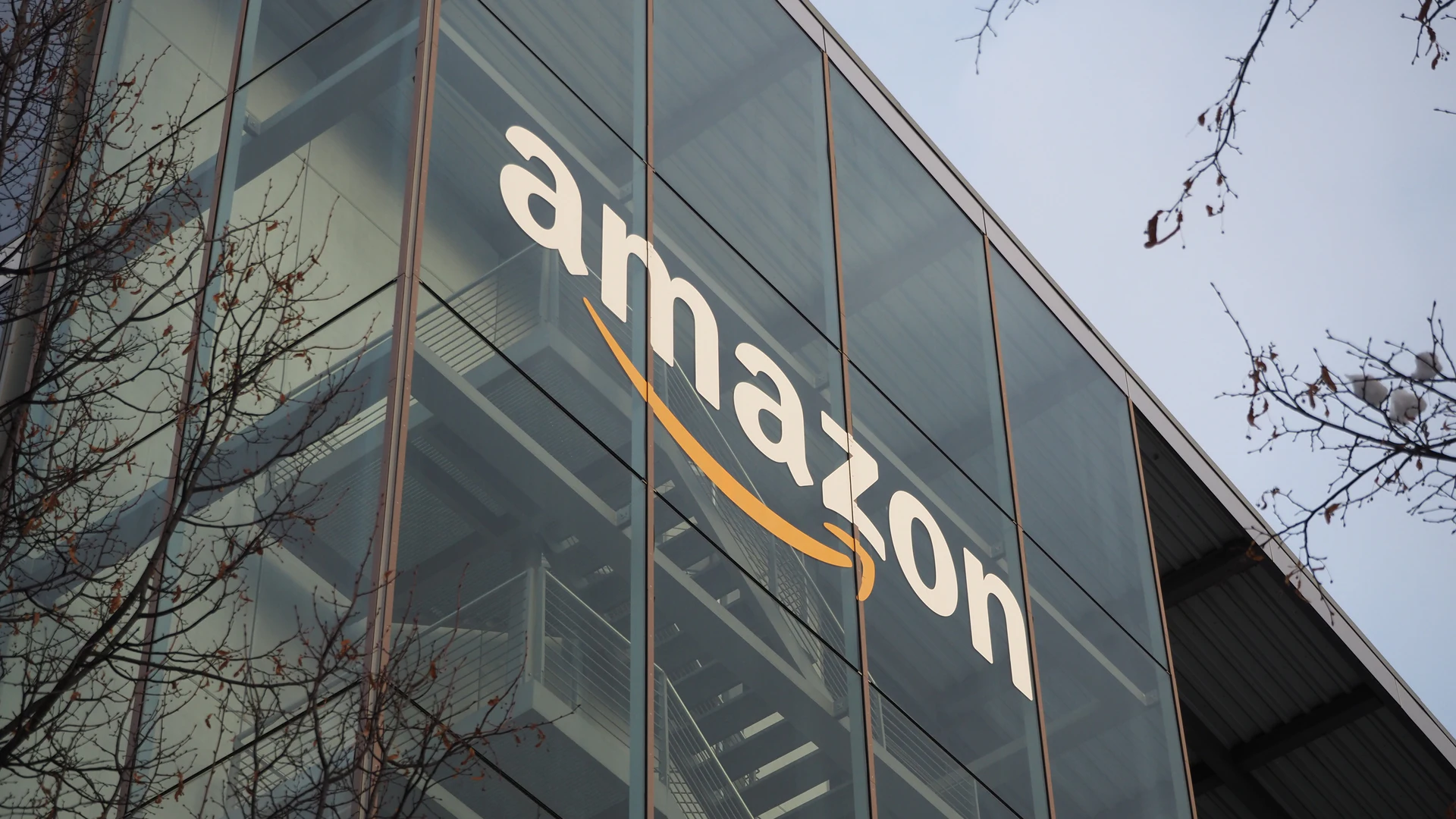 Amazon Announces Anti-Counterfeiting Exchange - Vimarsana News