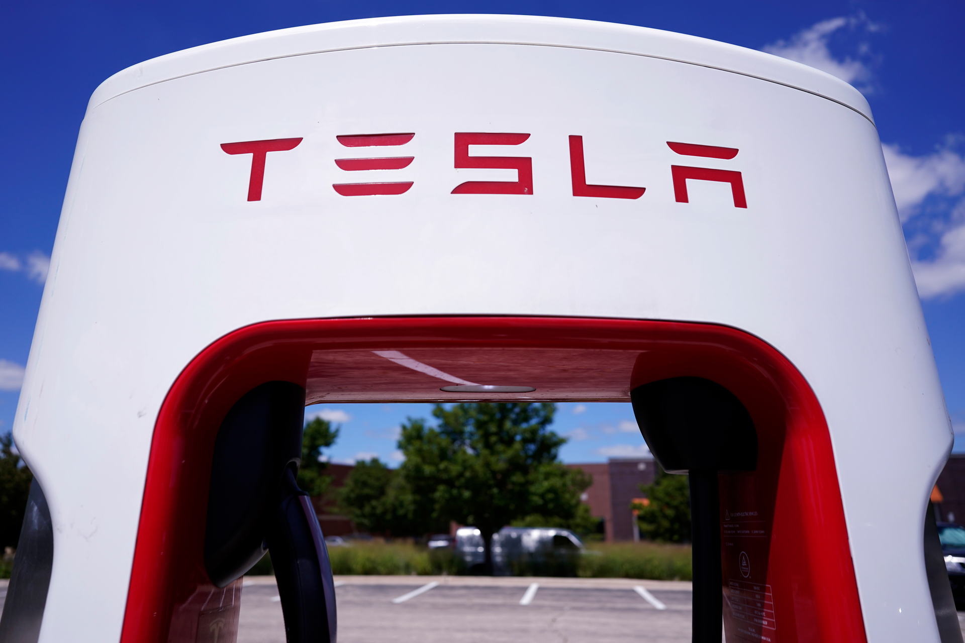 Delaware Supreme Court Overturns Ruling Prohibiting Tesla Dealerships - Vimarsana News