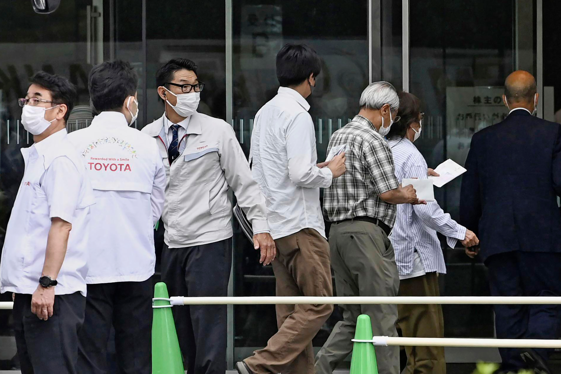Toyota Shareholders Reject Demands to Do Better Fighting Climate Change - Vimarsana News