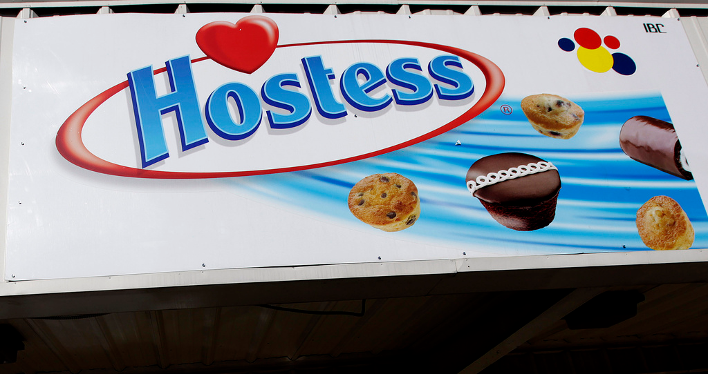 Hostess Being Acquired by JM Smucker in a Deal Valued at $5.6B - Vimarsana News