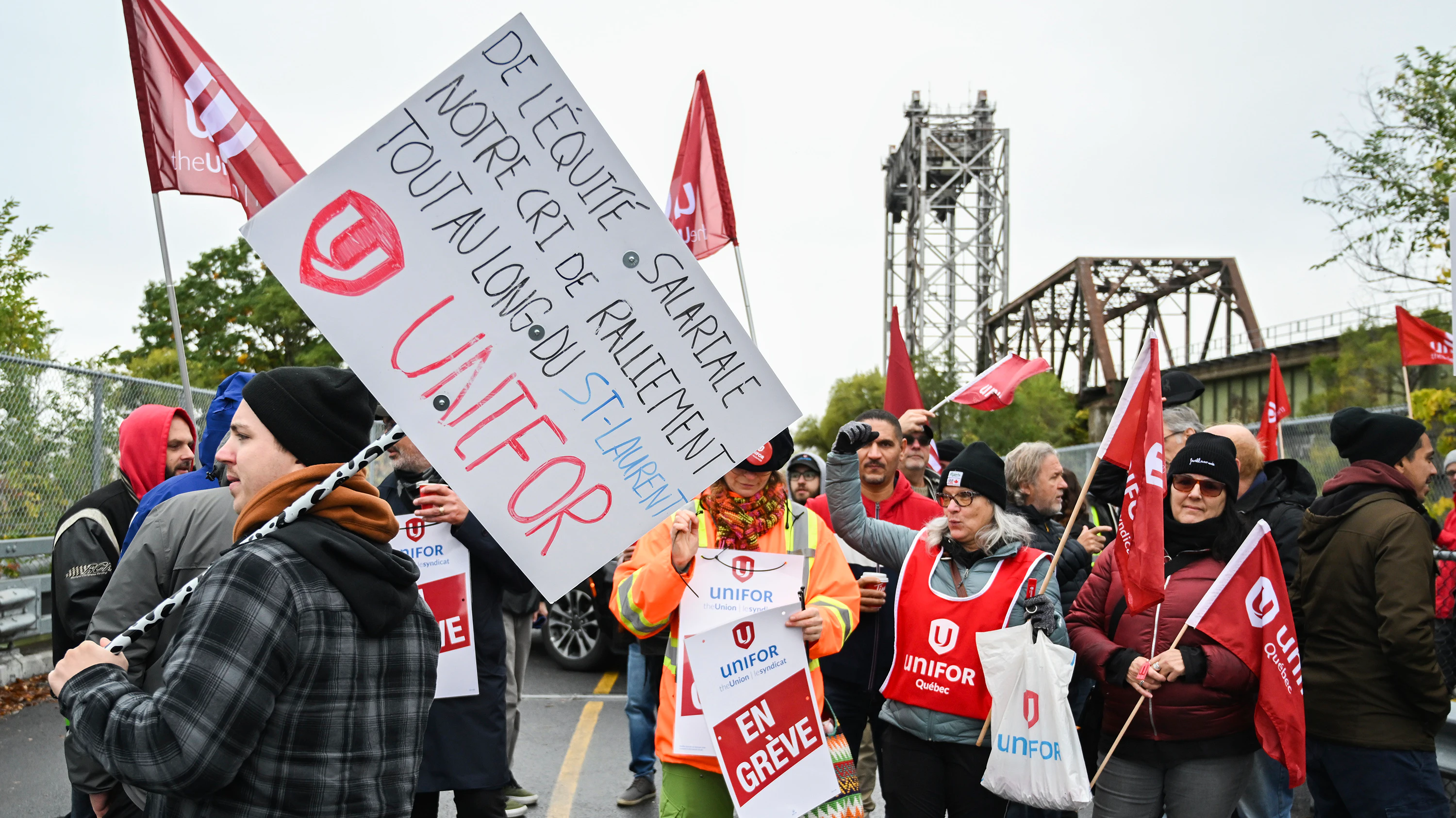 Agreement Reached to End Great Lakes Shipping Strike - Vimarsana News