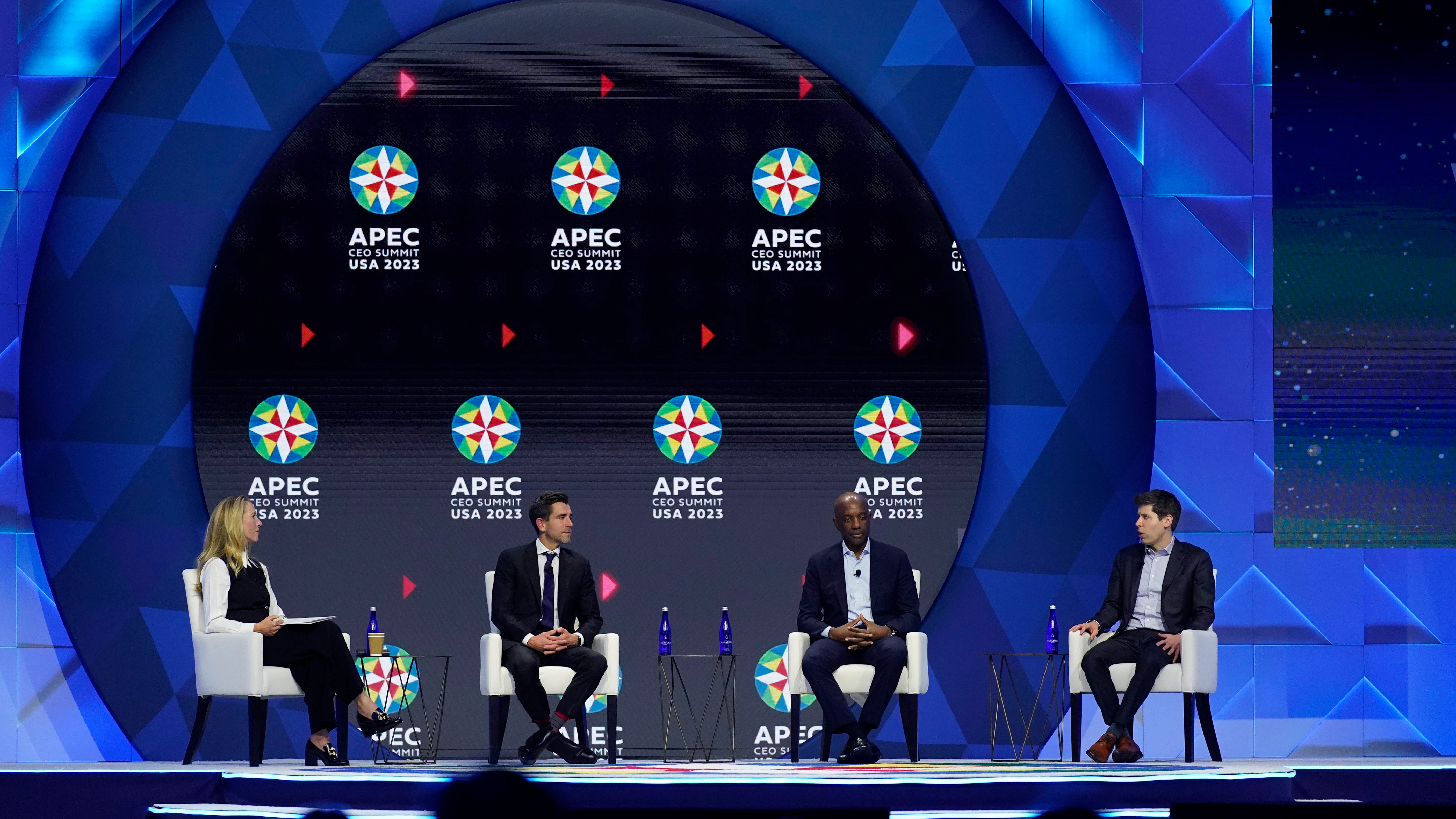 Corporate, Global Leaders Peer into a Future Expected to Be Reshaped by AI - Vimarsana News
