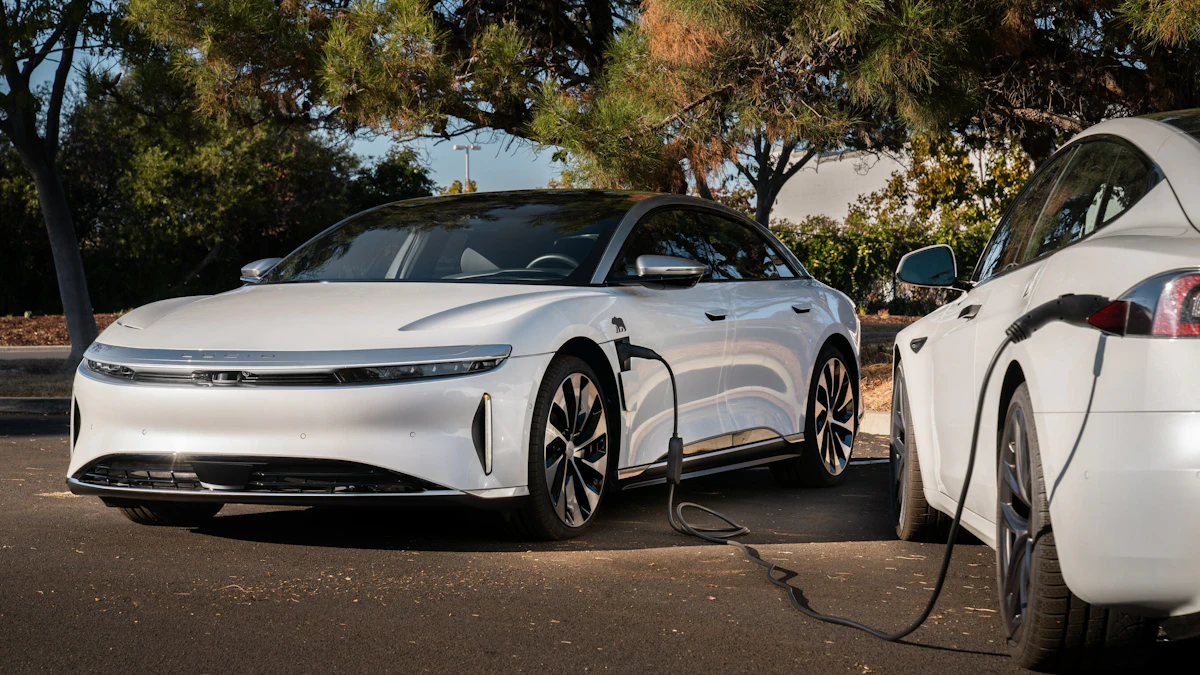 Lucid Air EV Can Now Directly Charge Other Vehicles - Vimarsana News