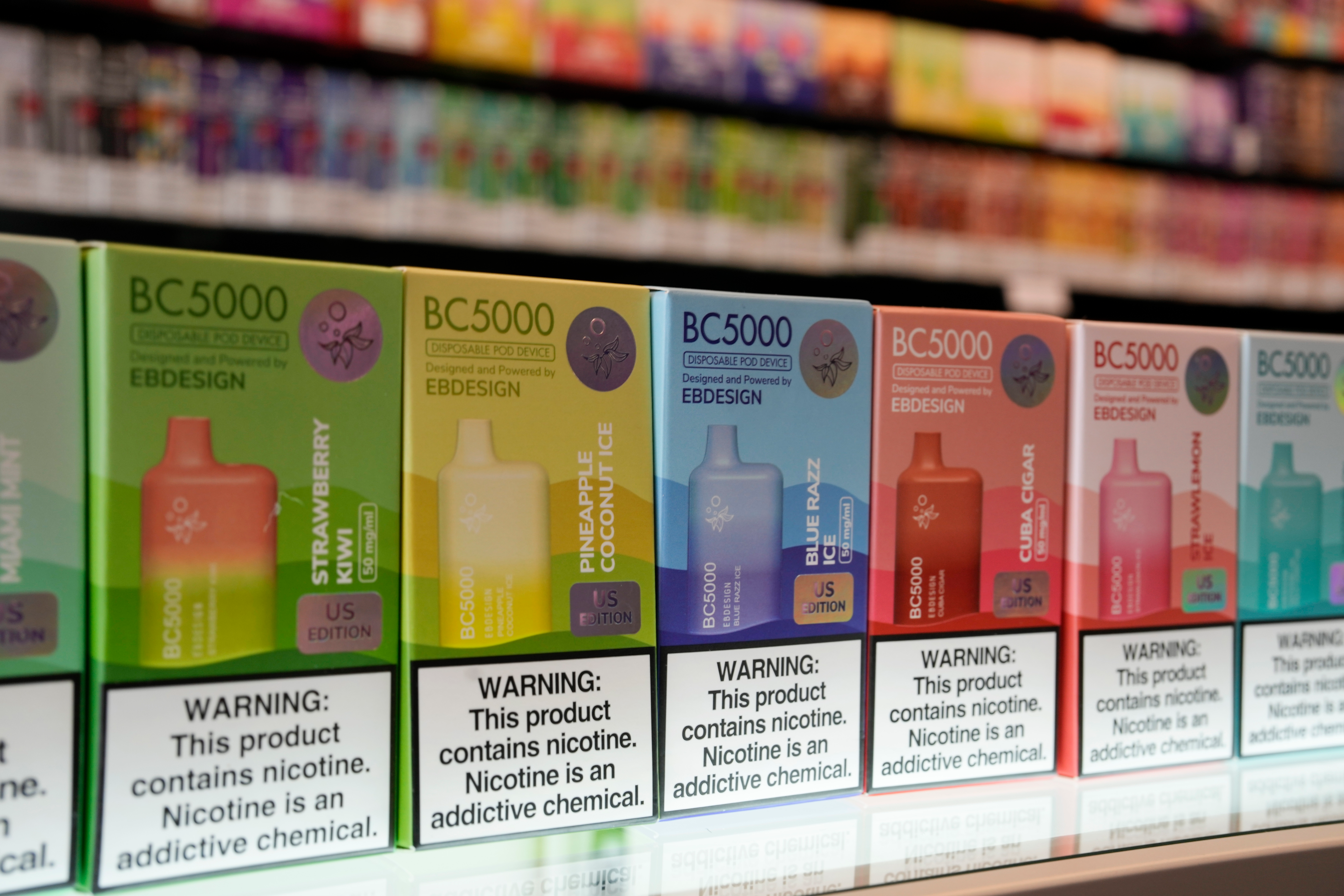 U.S. Officials Seize 1.4 Million Illegal E-cigarettes - Vimarsana News