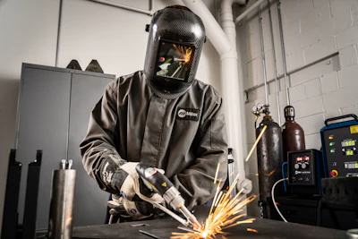 The Miller OptX 2kW is ideal for sheet metal and general fabrication applications with high-volume, low-mix and TIG processes in place that are dealing with bottlenecks, often due to lack of throughput speed and labor force availability.