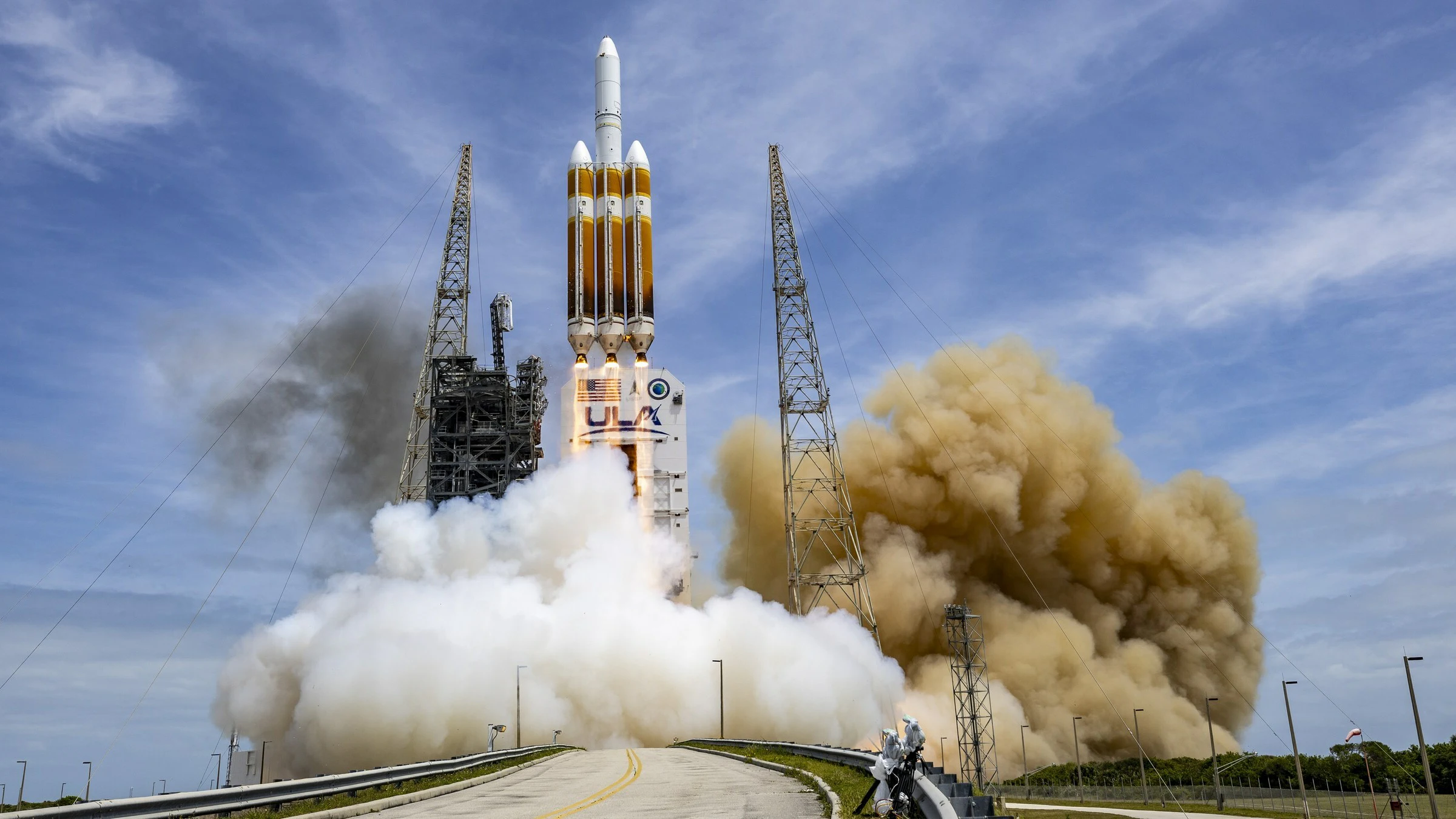 United Launch Alliance Successfully Launches Final Delta IV Heavy Rocket - Vimarsana News