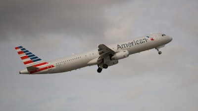 An American Airlines Airbus A321 takes off from Fort Lauderdale–Hollywood International Airport in Fort Lauderdale, Fla.