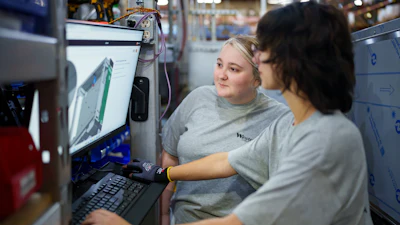2 operators at Winston Industries follow PICO’s operator guidance for complex assembly. The visual and interactive guidance with layered content helps guide operators, and stops them when there is an error.