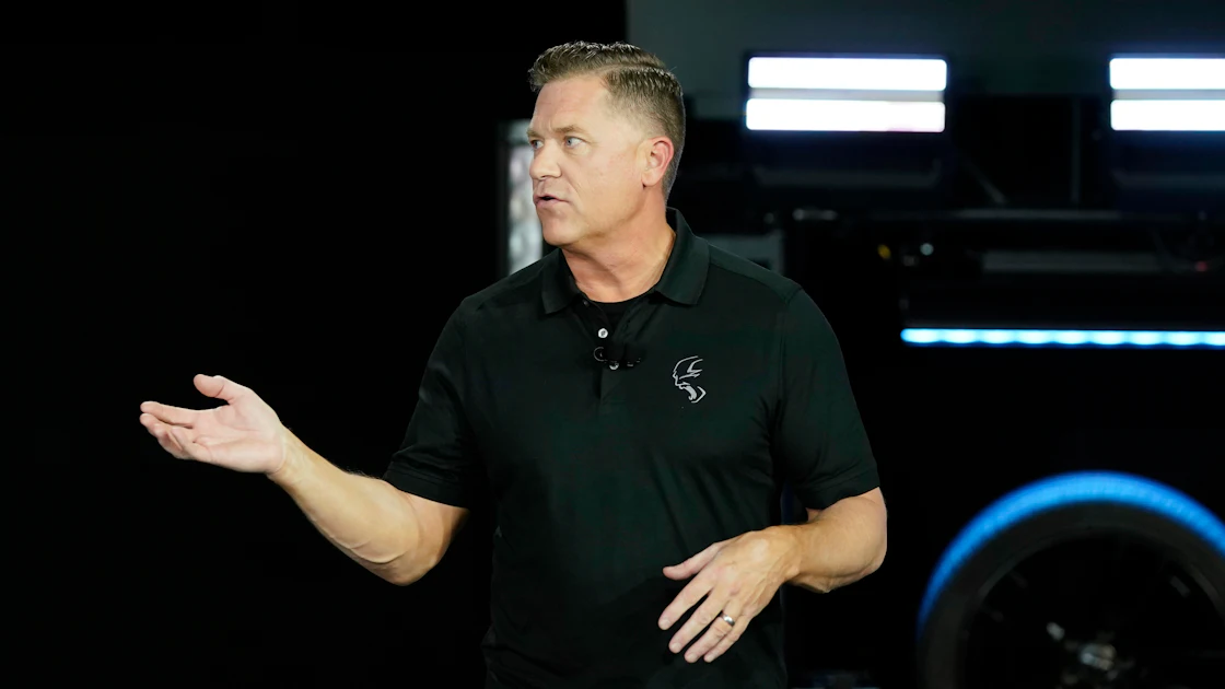 Pascal Stellantis Stellantis Brings Back Retired Executive to Run Ram Brand ...