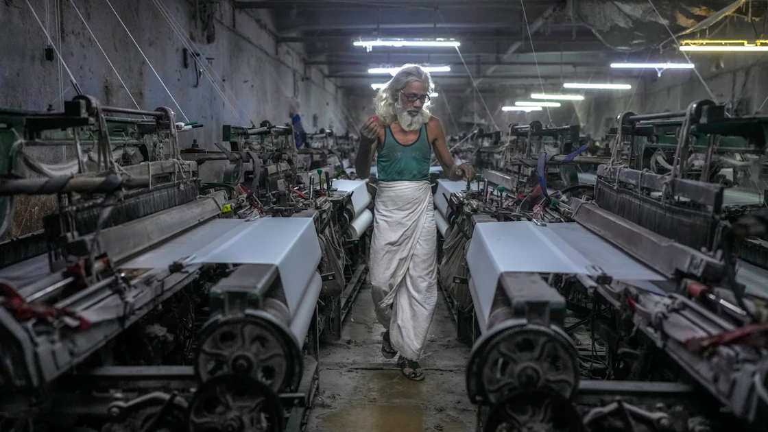 Weaving Income Decades-Old Weaving Businesses Struggle to Survive | Manufacturing.net