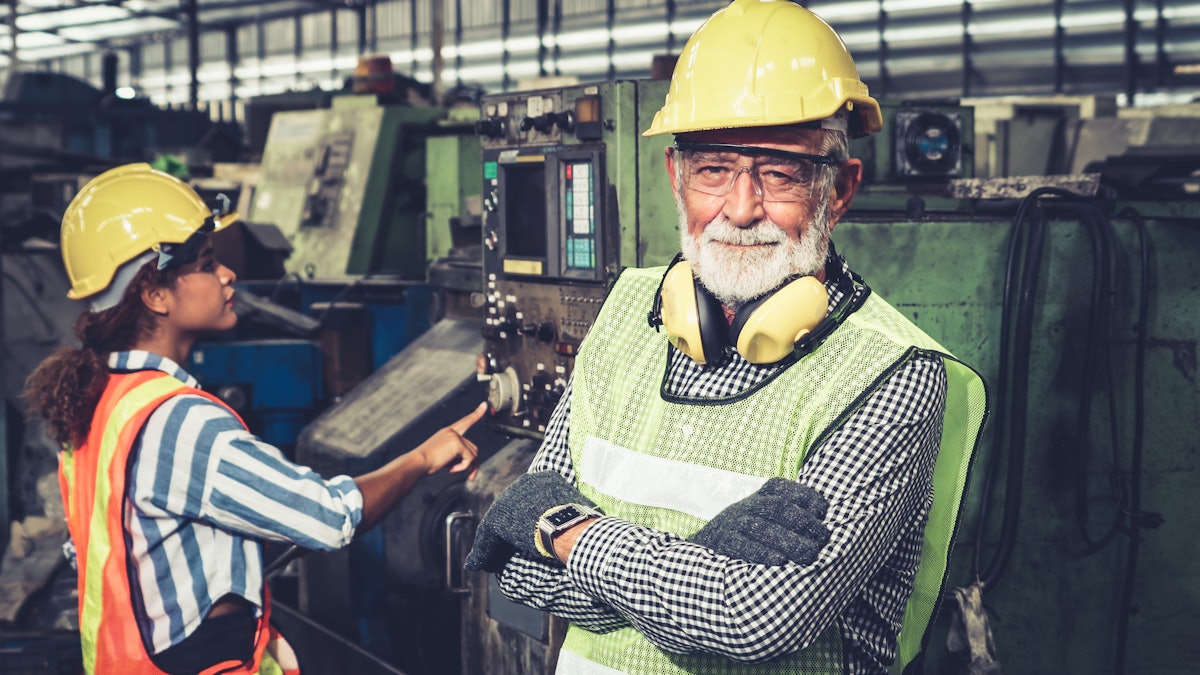 Manufacturing’s Brain Drain Crisis: Capturing Critical Knowledge Before It Retires