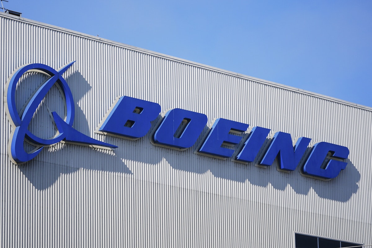 Boeing’s Stock Rises on New Foreign Deal