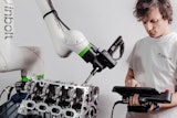 An Inbolt and Fanuc integration allows robots to operate with real-time 3D vision and adaptive trajectory correction, even with part variation or imperfect environments.