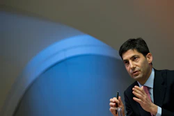 Kevin Warsh speaks to the media about his report on transparency at the Bank of England, London, Dec. 11, 2014.