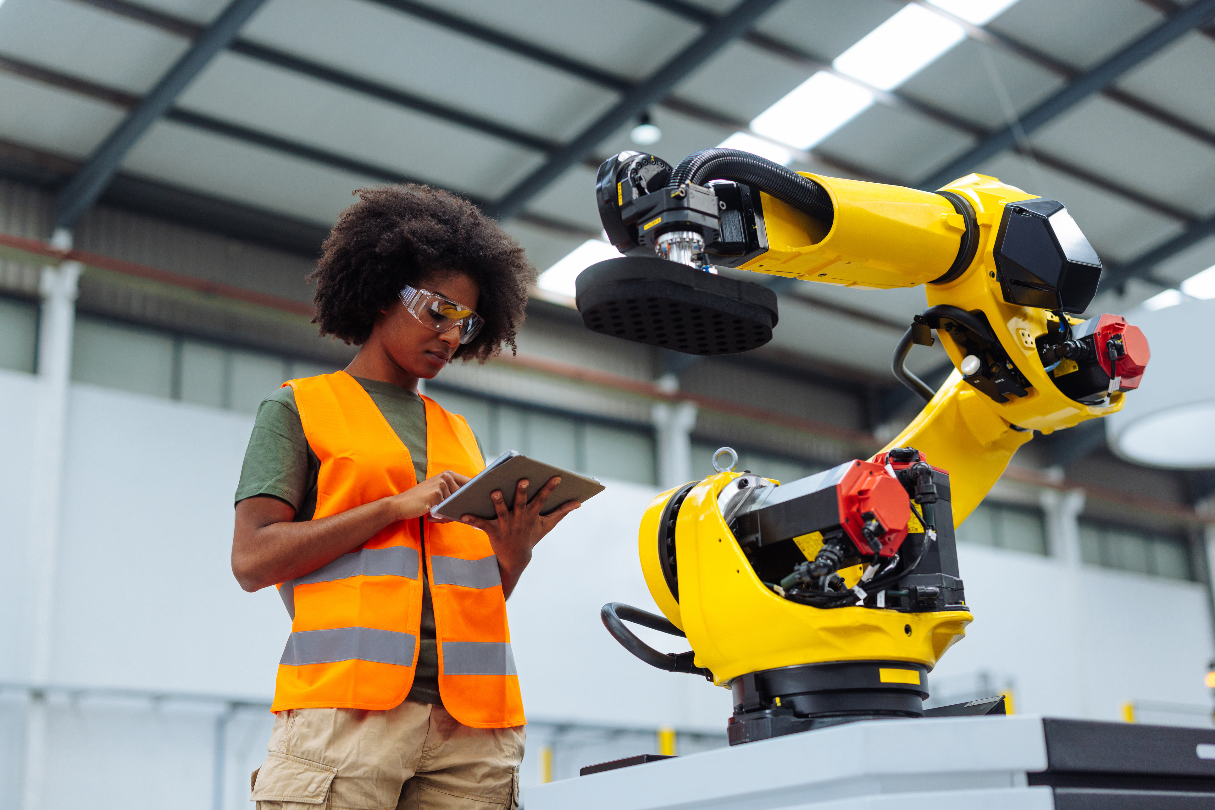 Woman With Robot Bernardbodo