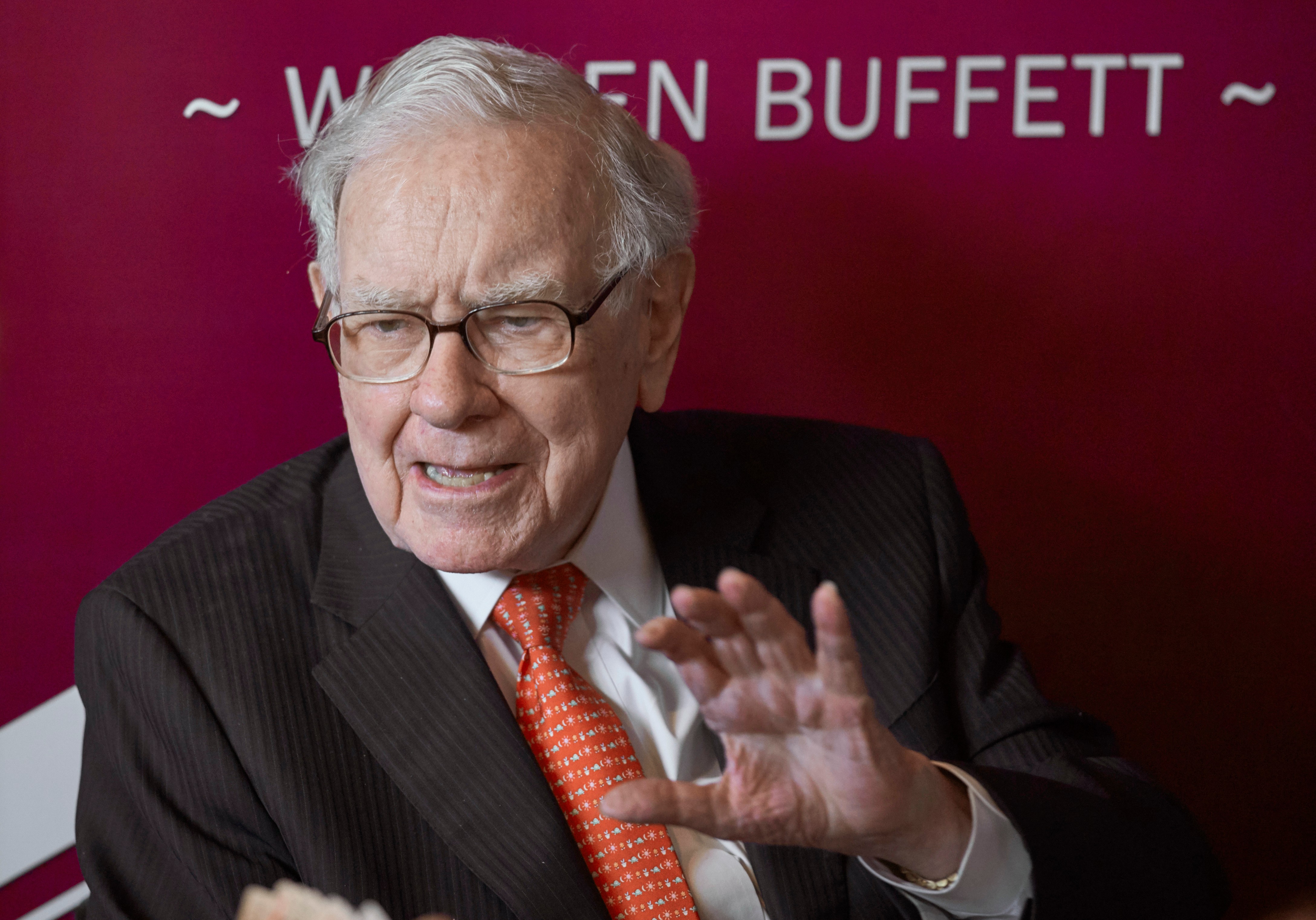 Warren Buffett, chairman and CEO of Berkshire Hathaway, speaks during a game of bridge following the annual Berkshire Hathaway shareholders meeting May 5, 2019, in Omaha, Neb.