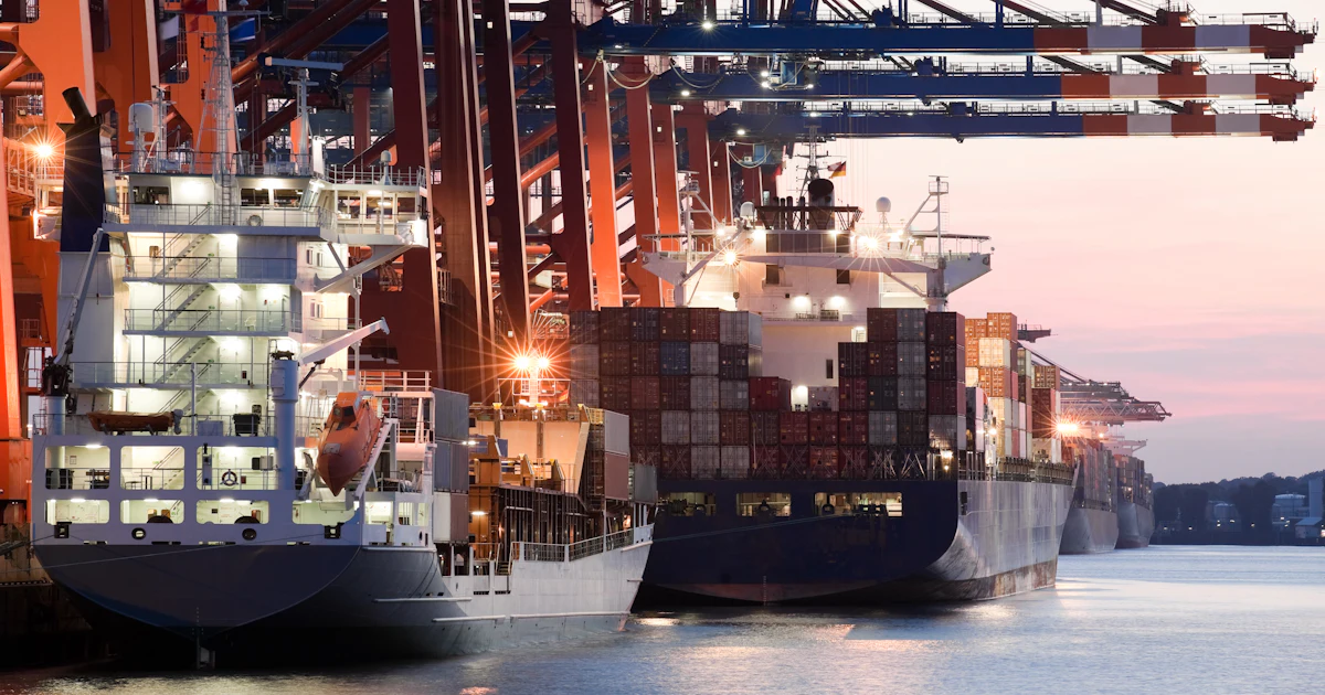 Manufacturing Sector Expands in August